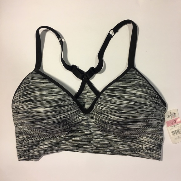 danskin now molded cup sports bra